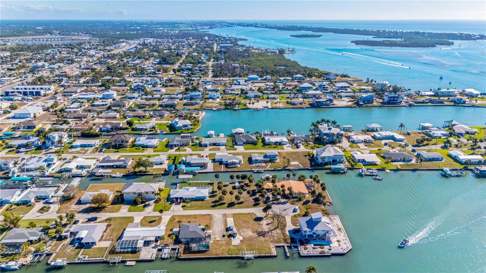 GROVE CITY SHORES - Land