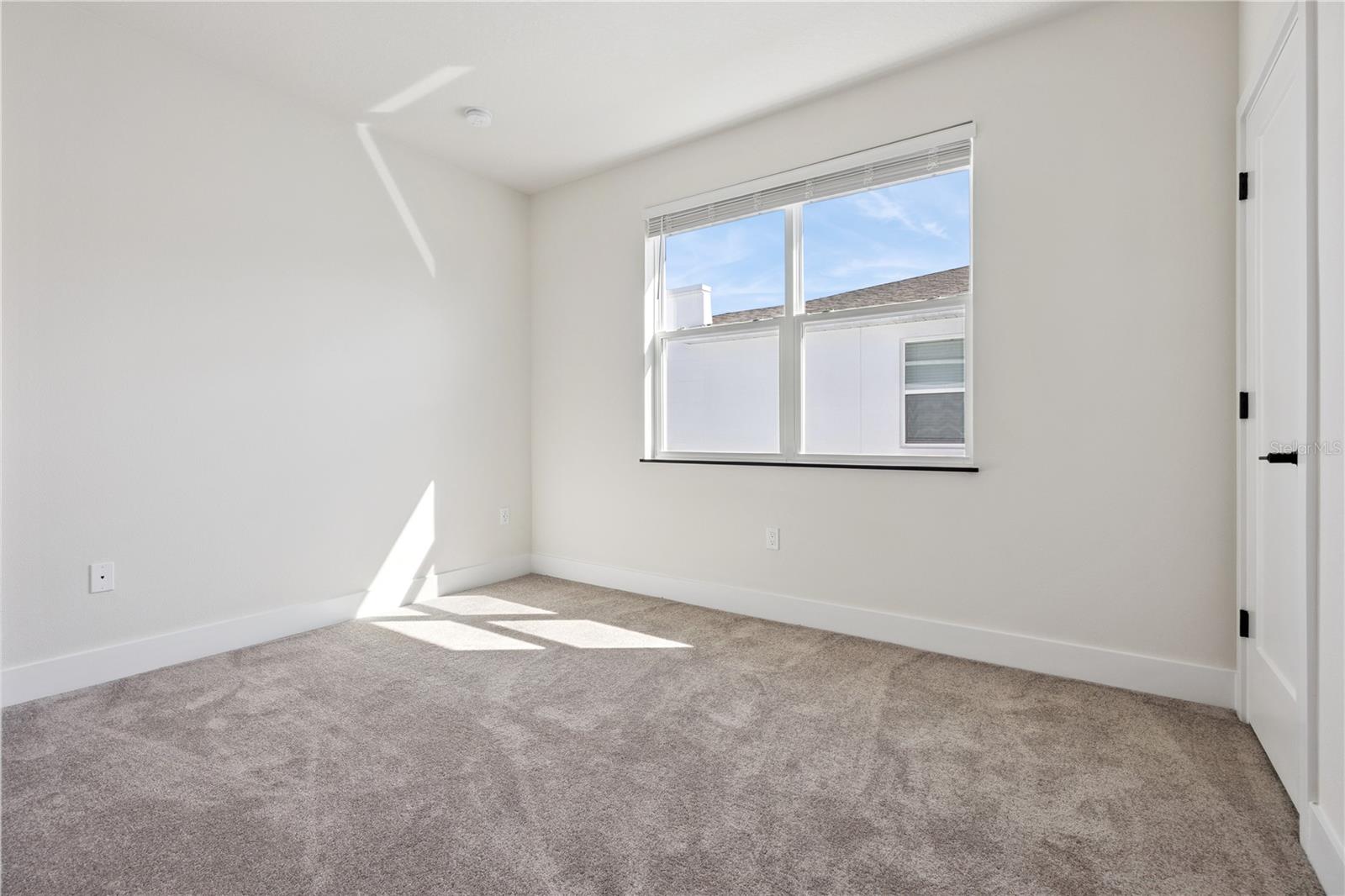 TRANQUILITY TWNHMS - Residential Lease