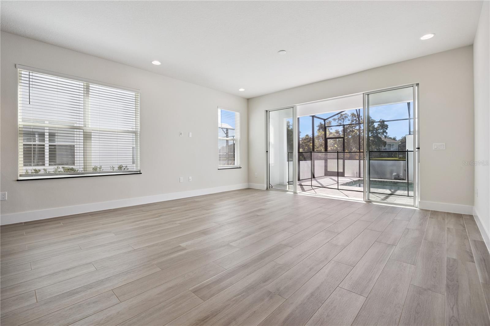 TRANQUILITY TWNHMS - Residential Lease