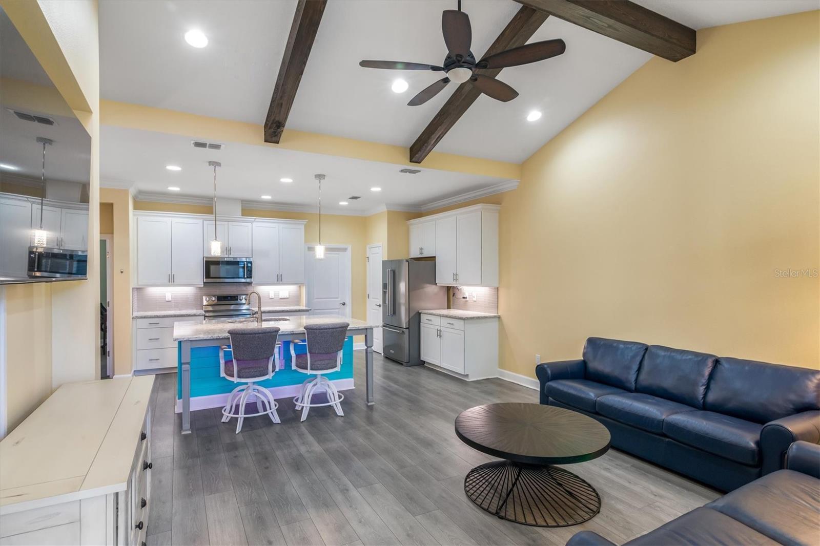 485 MARGARITAVILLE AVENUE