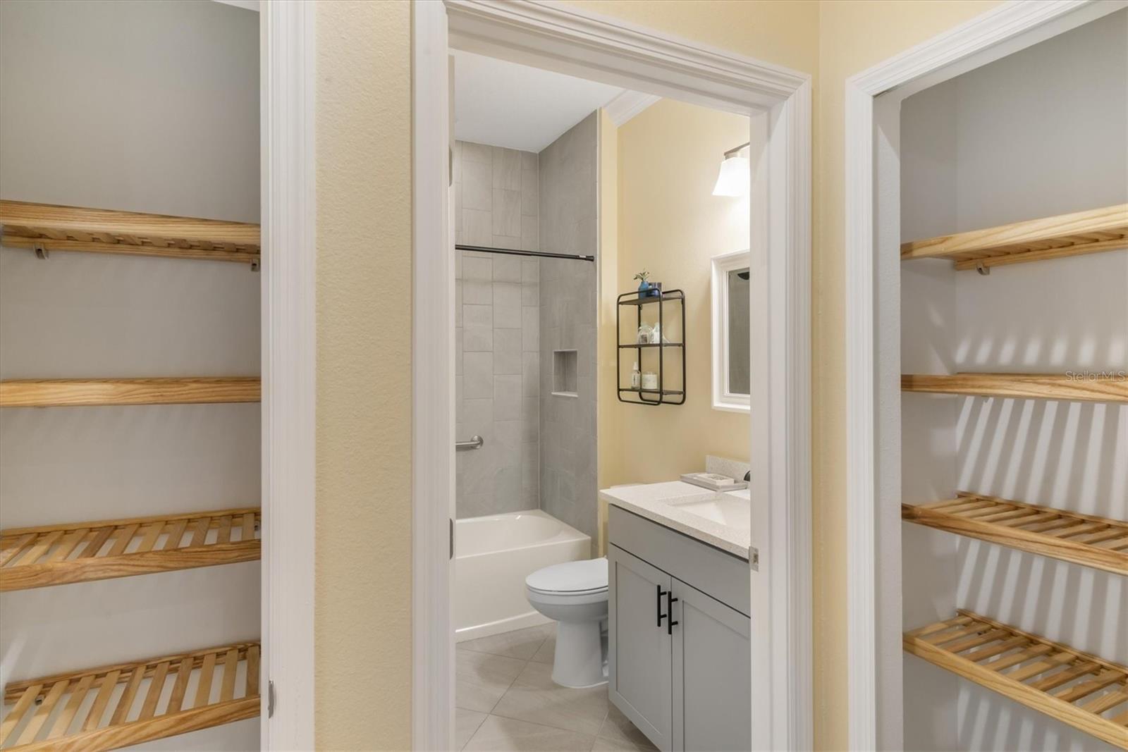 LATITUDE/DAYTONA BEACH PH 5 - Residential