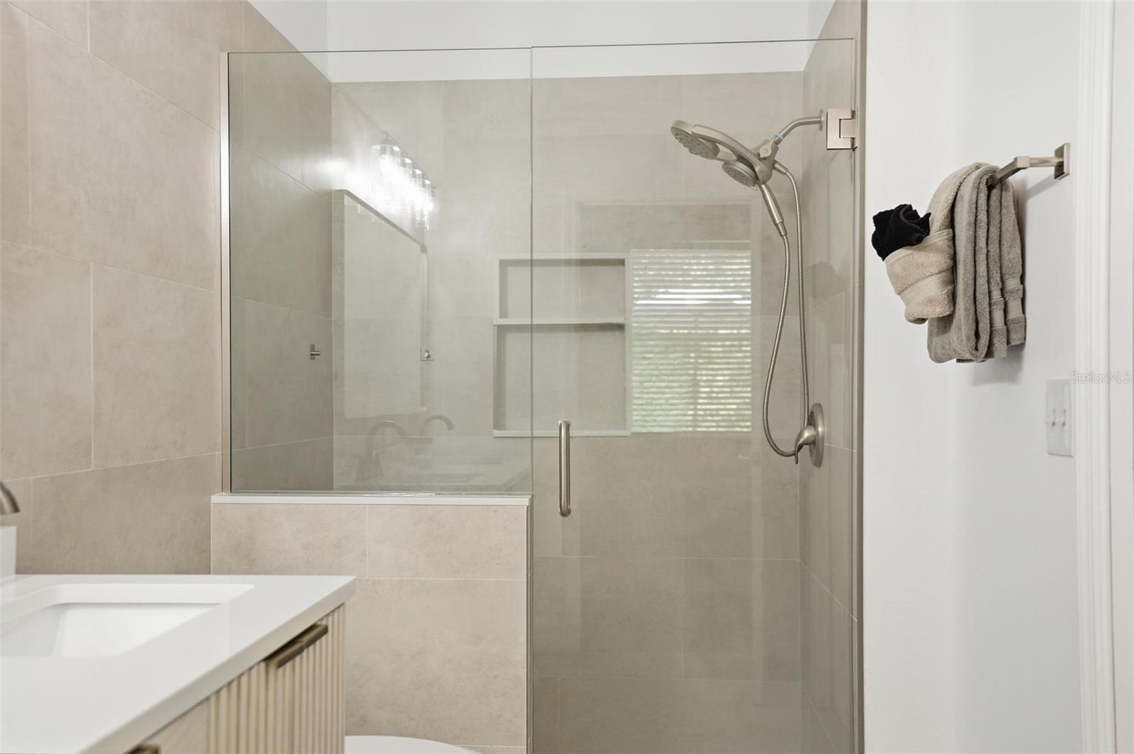 WOODLAND VILLAGE AT SHADOW RUN - Residential Lease