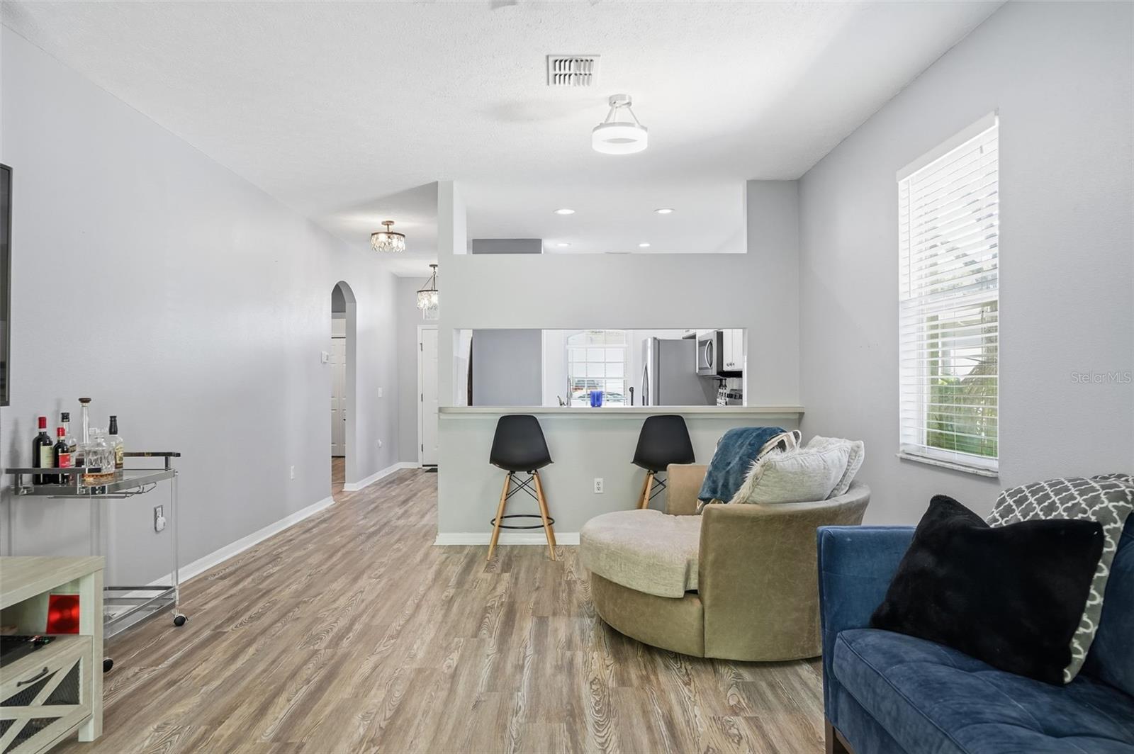 WOODLAND VILLAGE AT SHADOW RUN - Residential Lease