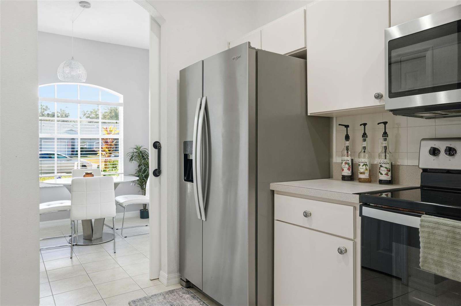 WOODLAND VILLAGE AT SHADOW RUN - Residential Lease