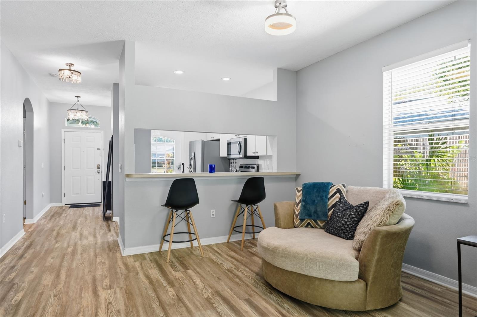 WOODLAND VILLAGE AT SHADOW RUN - Residential Lease