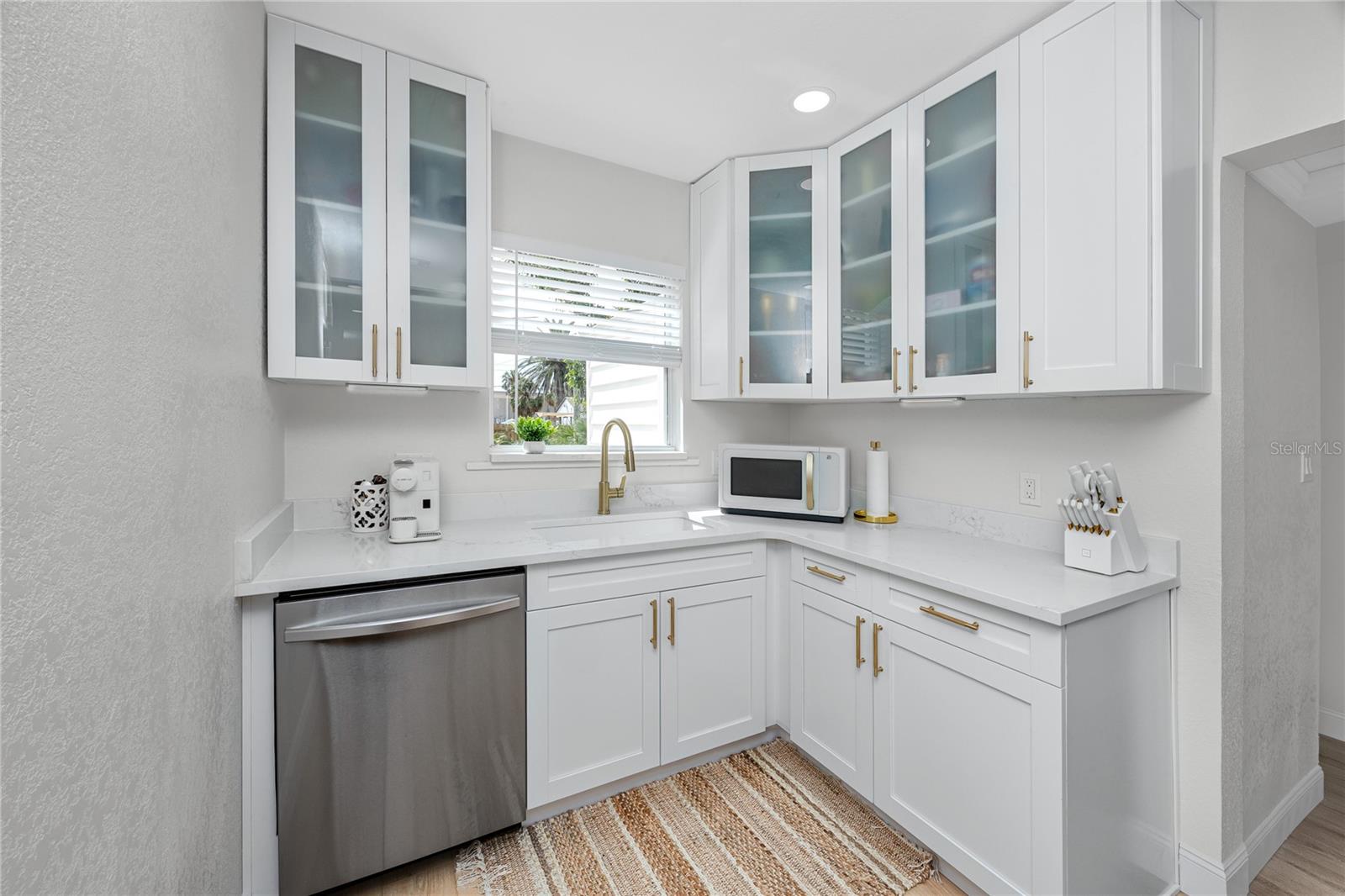 ST PETERSBURG BEACH REP - Residential