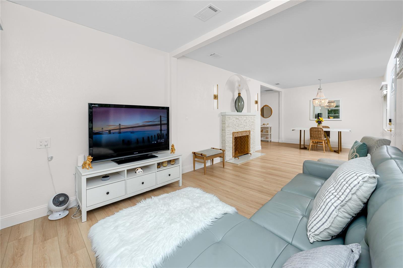 ST PETERSBURG BEACH REP - Residential