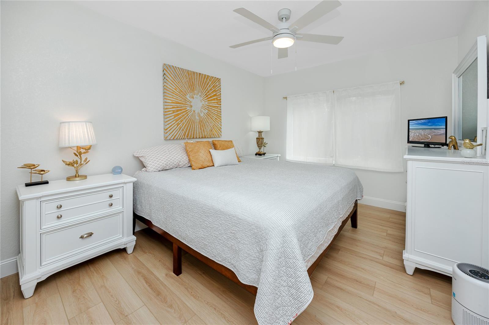 ST PETERSBURG BEACH REP - Residential