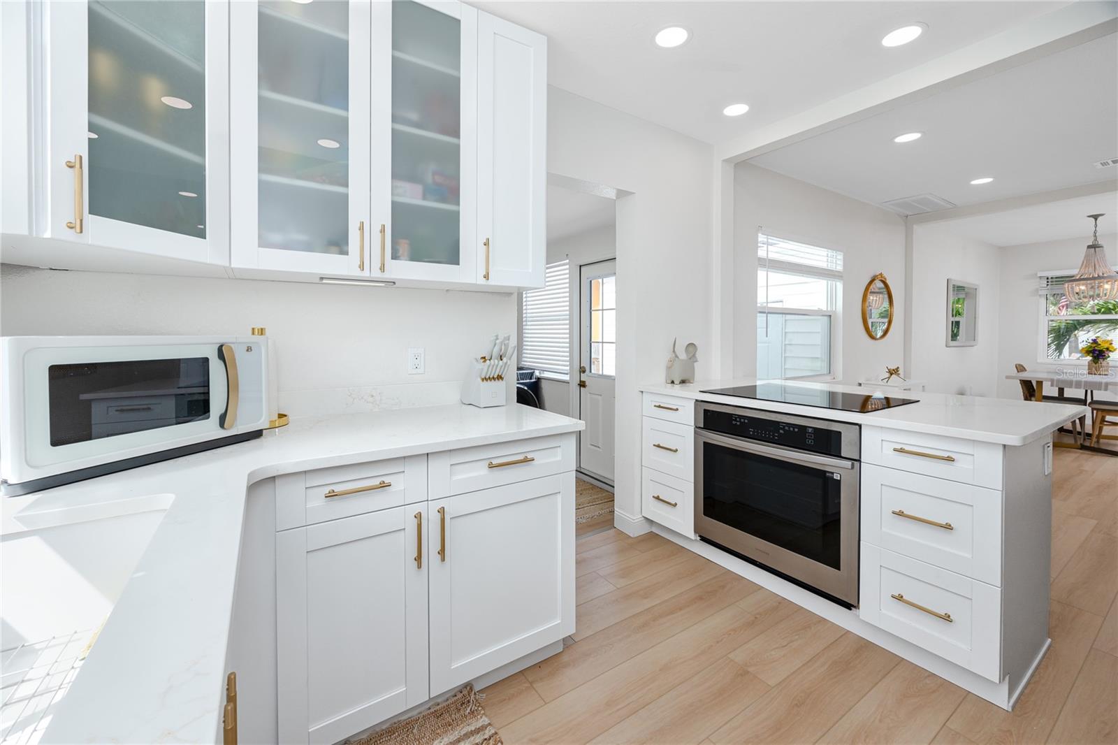 ST PETERSBURG BEACH REP - Residential