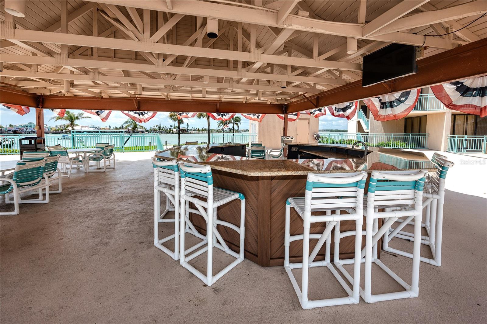 KEY CAPRI CONDO - Residential