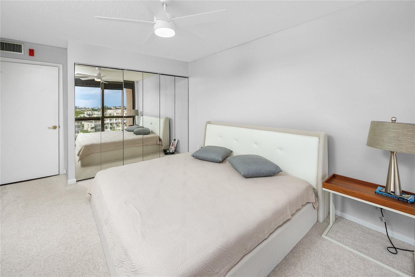 KEY CAPRI CONDO - Residential