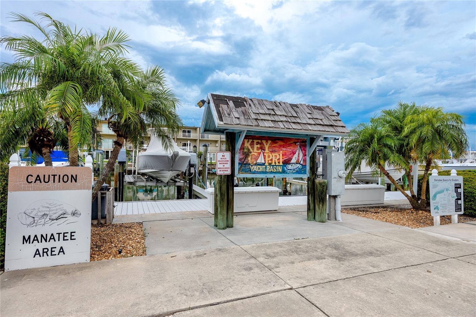 KEY CAPRI CONDO - Residential