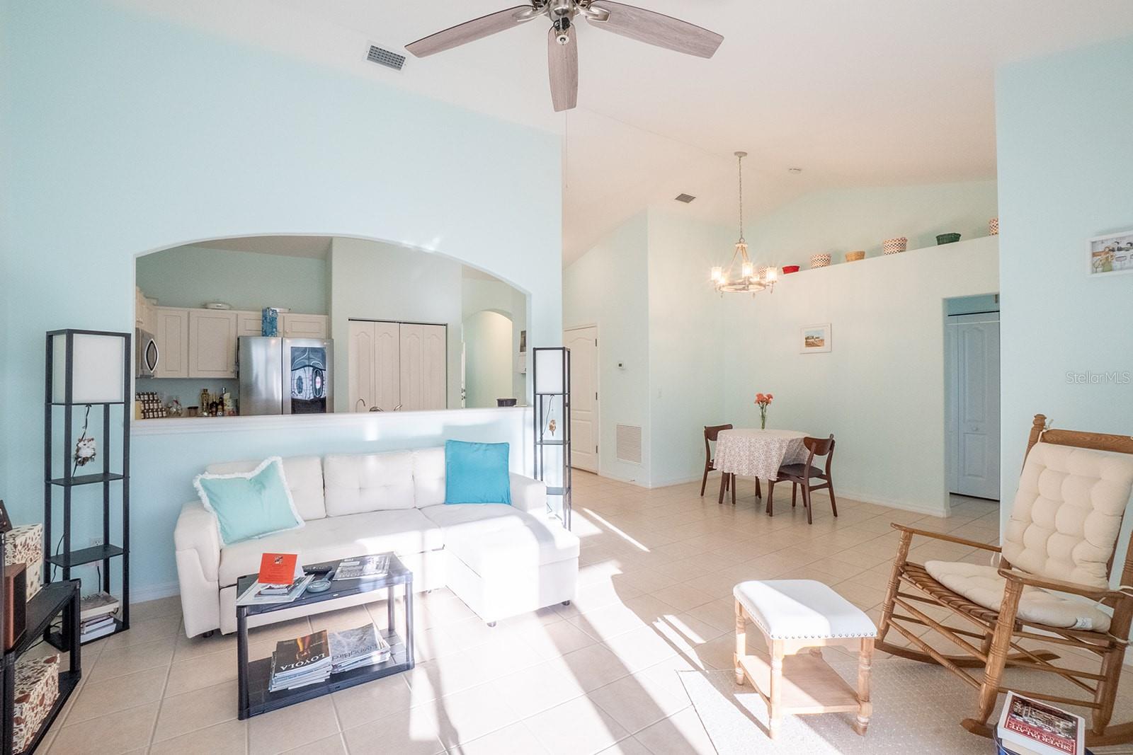 47 SUMMERWIND CIRCLE