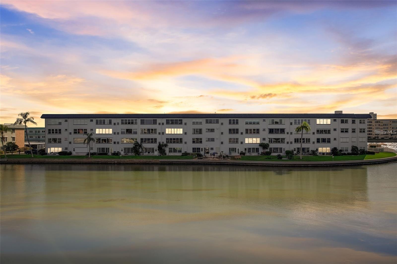 TOWN SHORES OF GULFPORT - Residential