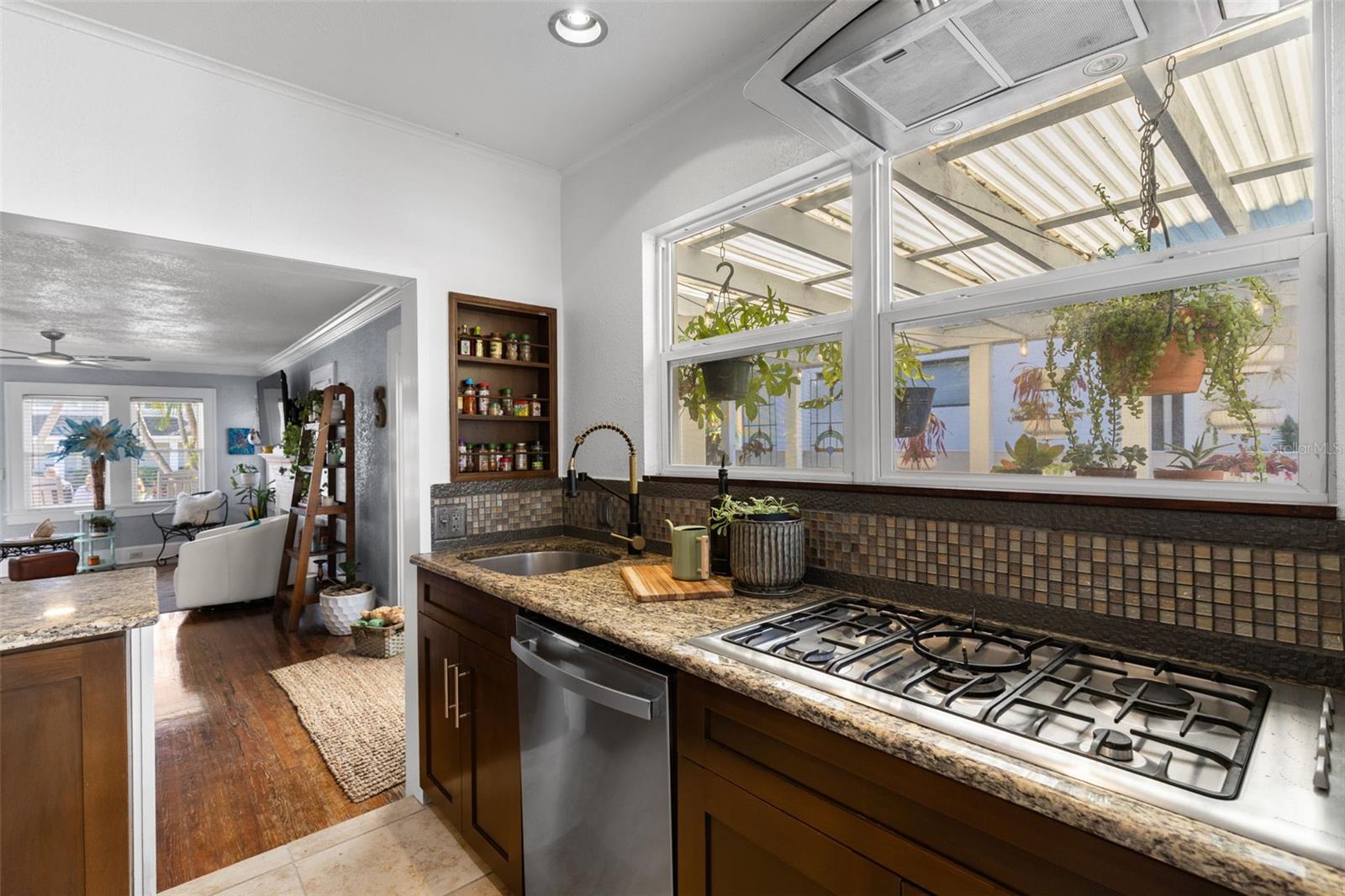 ST PETERSBURG INVESTMENT CO SUB - Residential