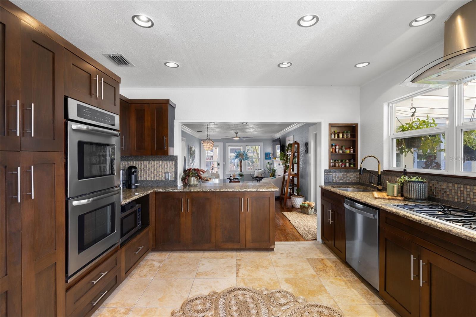 ST PETERSBURG INVESTMENT CO SUB - Residential