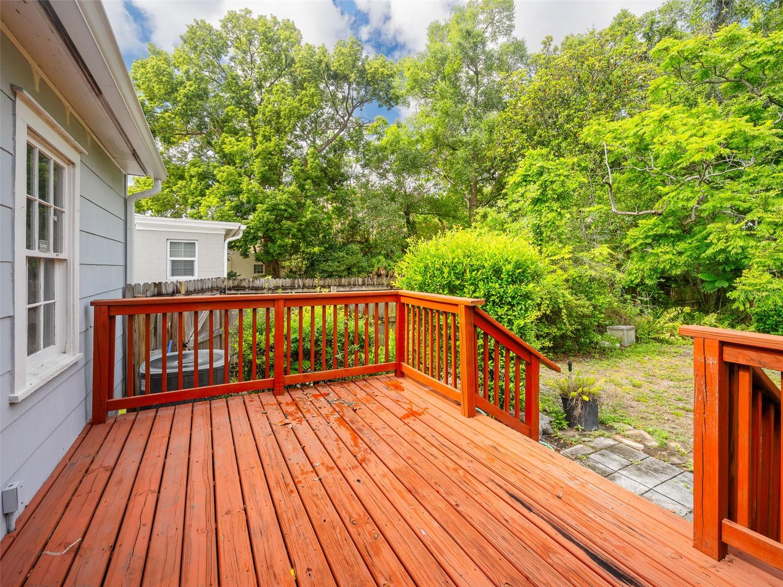 HIGHLAND GROVE - Residential
