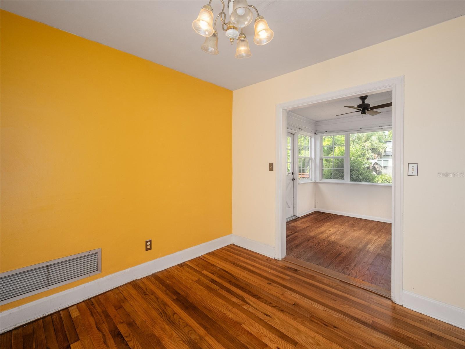 HIGHLAND GROVE - Residential