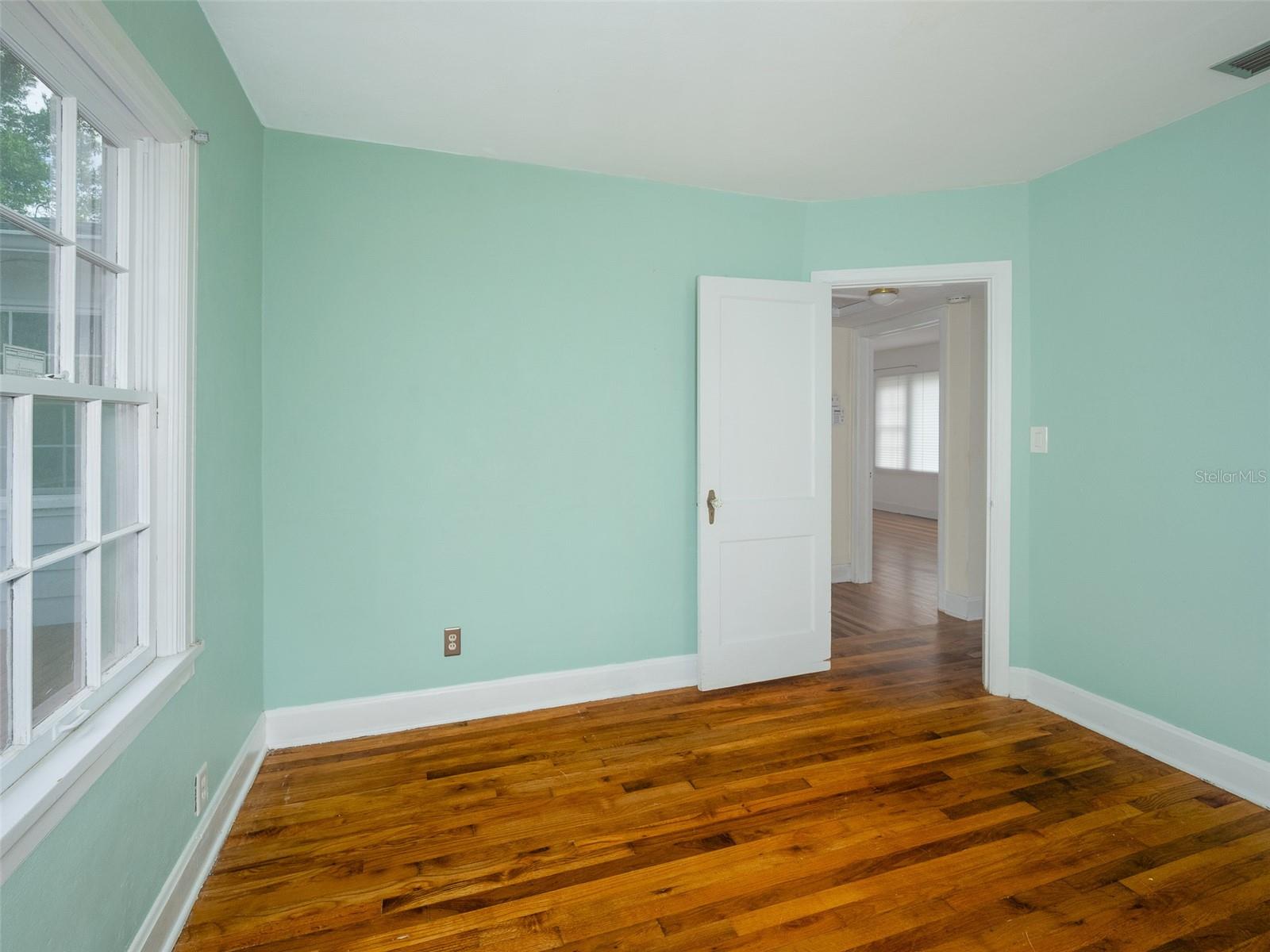 HIGHLAND GROVE - Residential