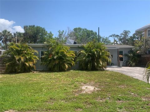 Photo of 3927 Huntington Street NE, St Petersburg, FL 33703 (MLS # TB8402592)