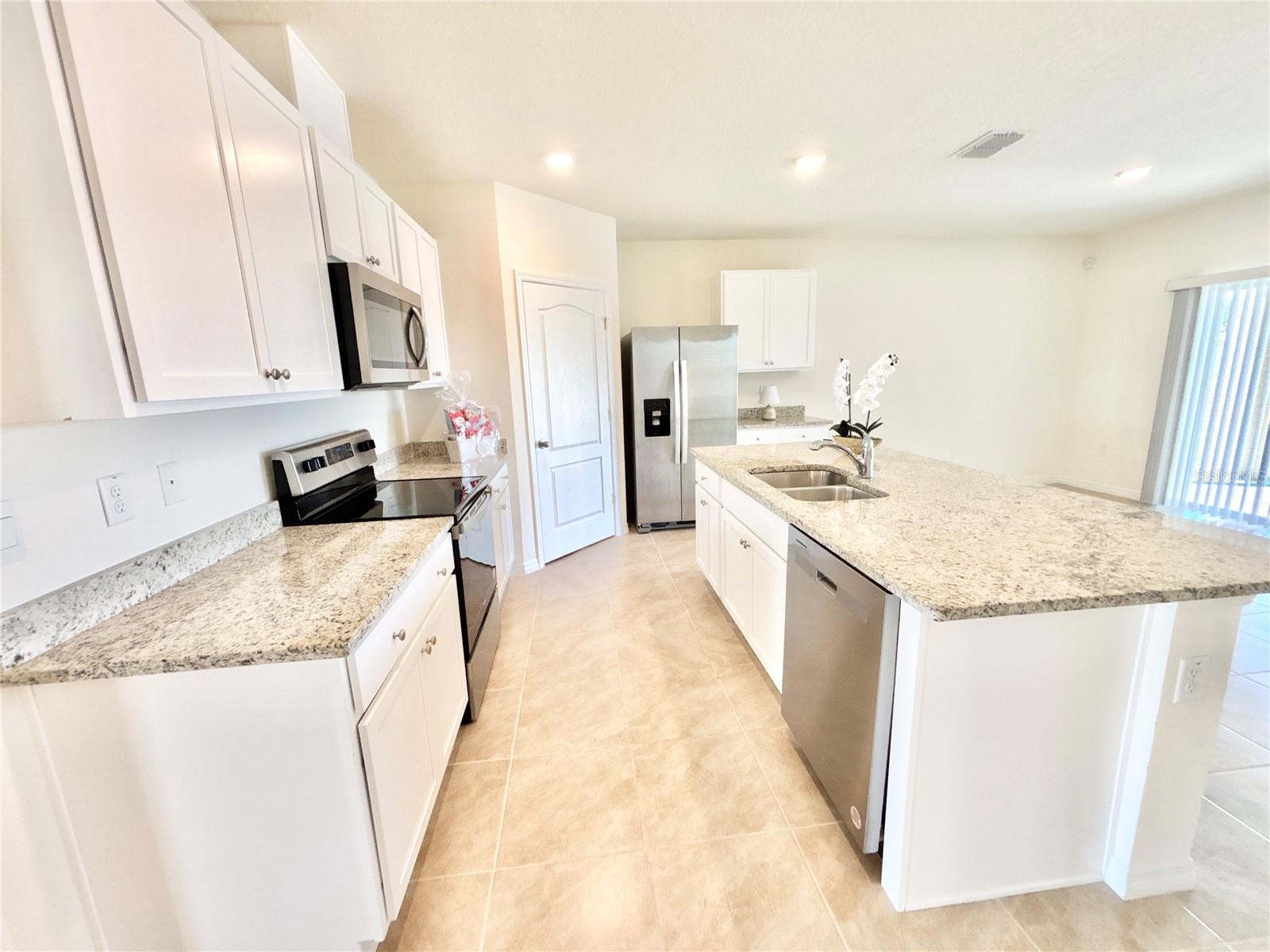 CASCADES PH 2 - Residential