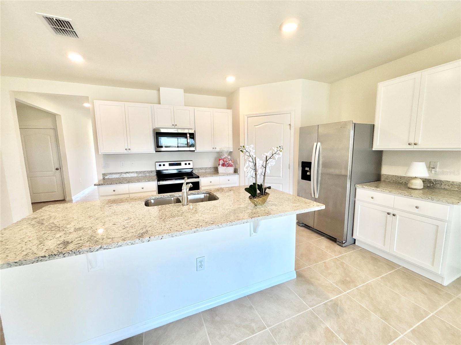 CASCADES PH 2 - Residential