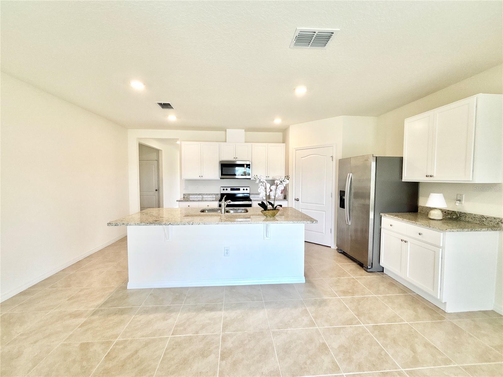 CASCADES PH 2 - Residential