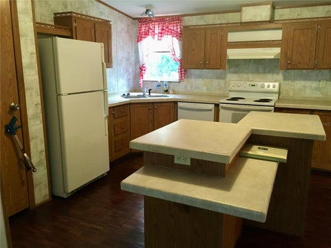 Tiny photo for 5990 NE 101st Ave, Bronson, FL 32621 (MLS # GC543077)