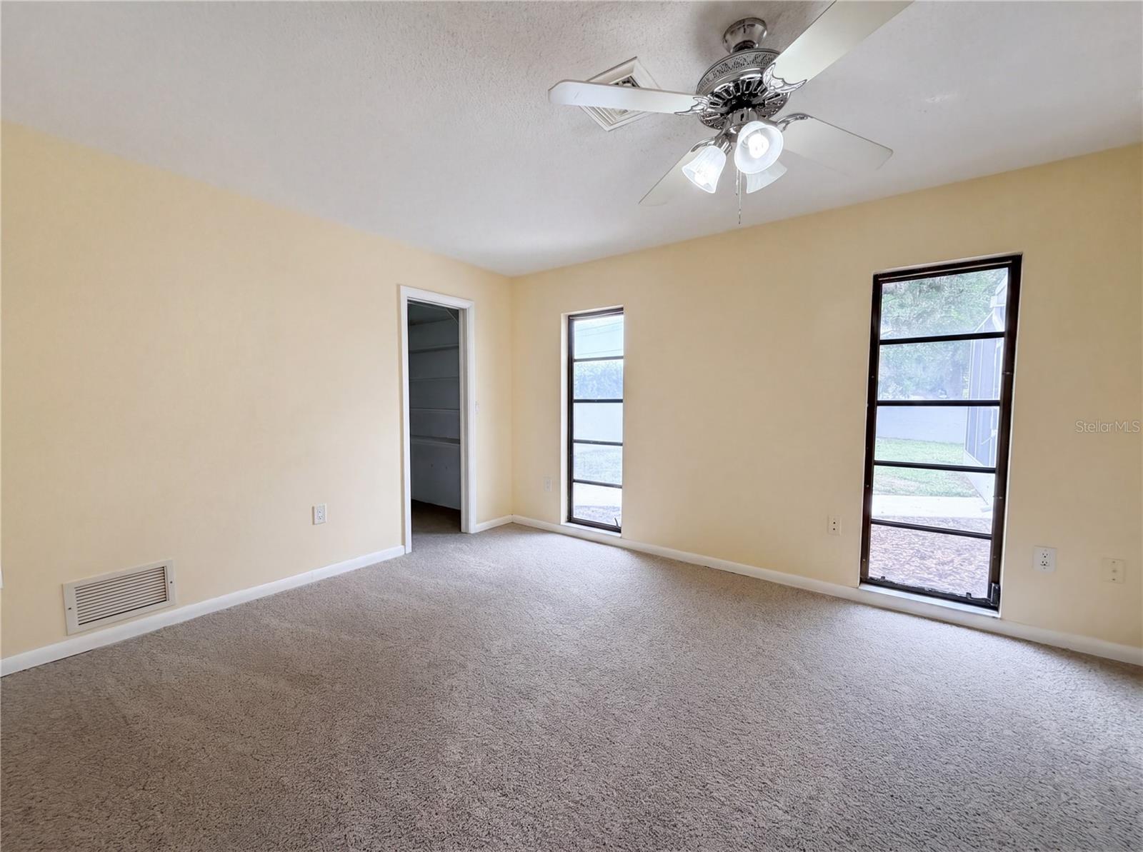PINEBROOK SOUTH - Residential
