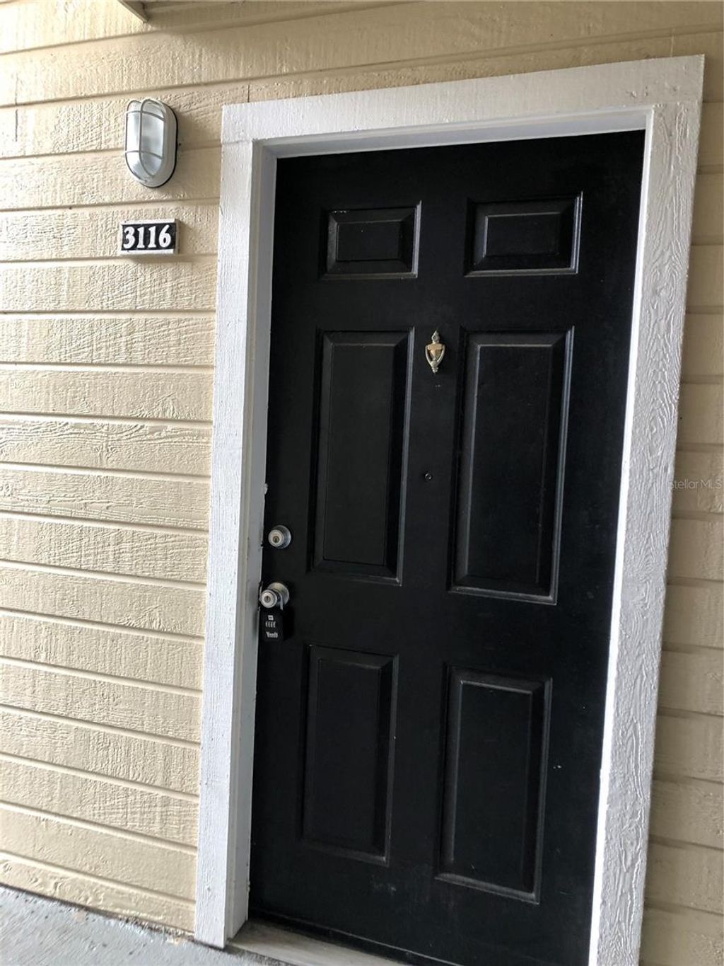 Photo of 1043 S Hiawassee Road #3116, Orlando, FL 32835 (MLS # O6393248)