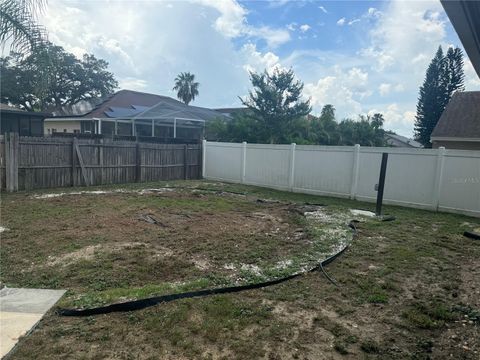 A home in WINTER HAVEN