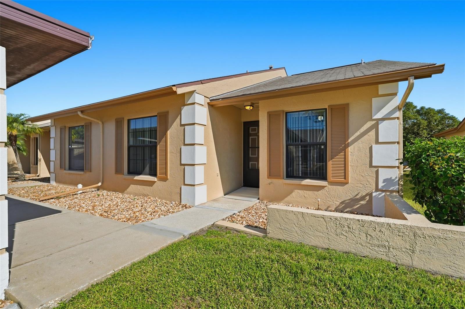 BAY PARK ESTATES - Residential