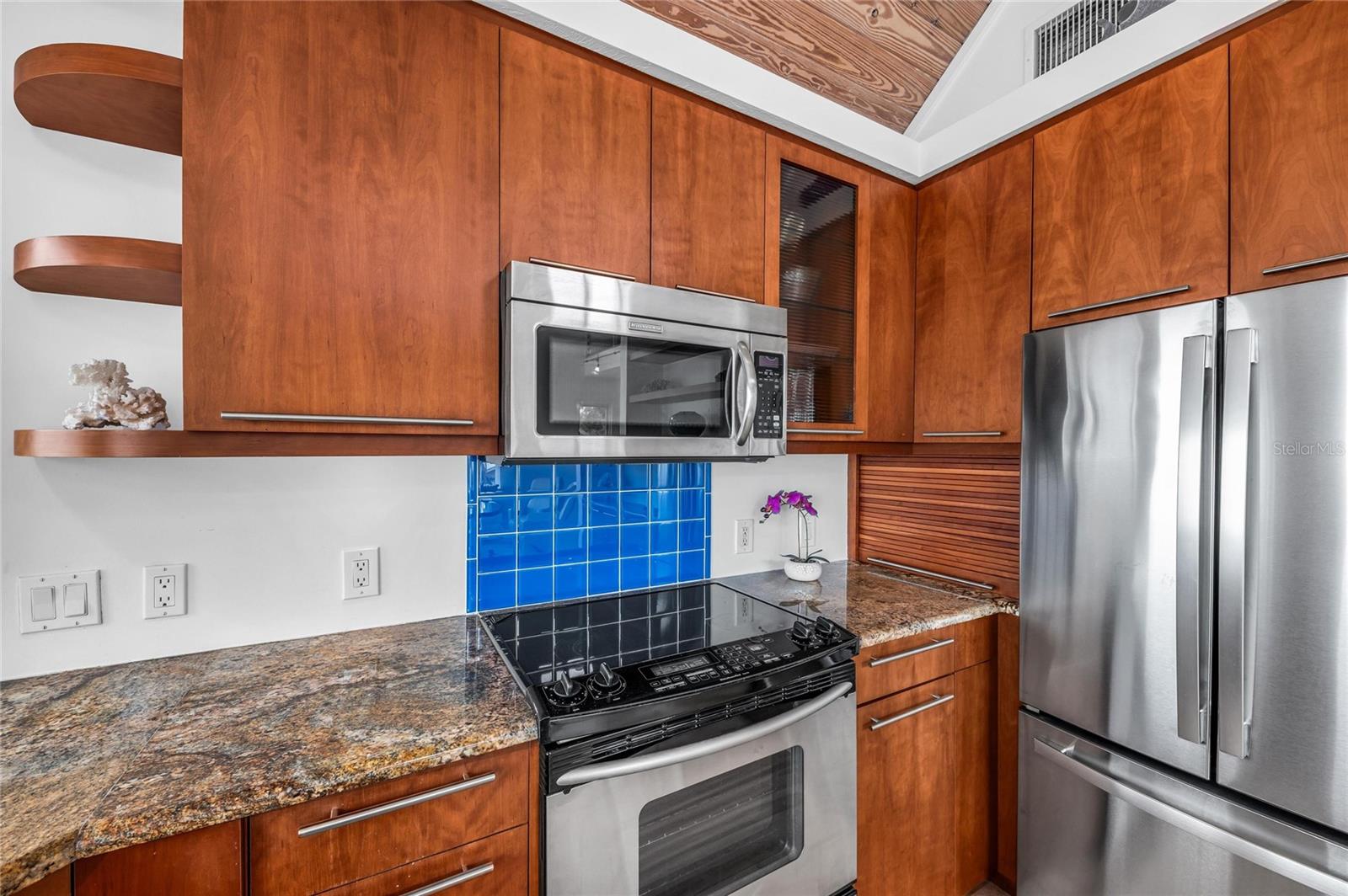 PELICAN PERCH - Residential