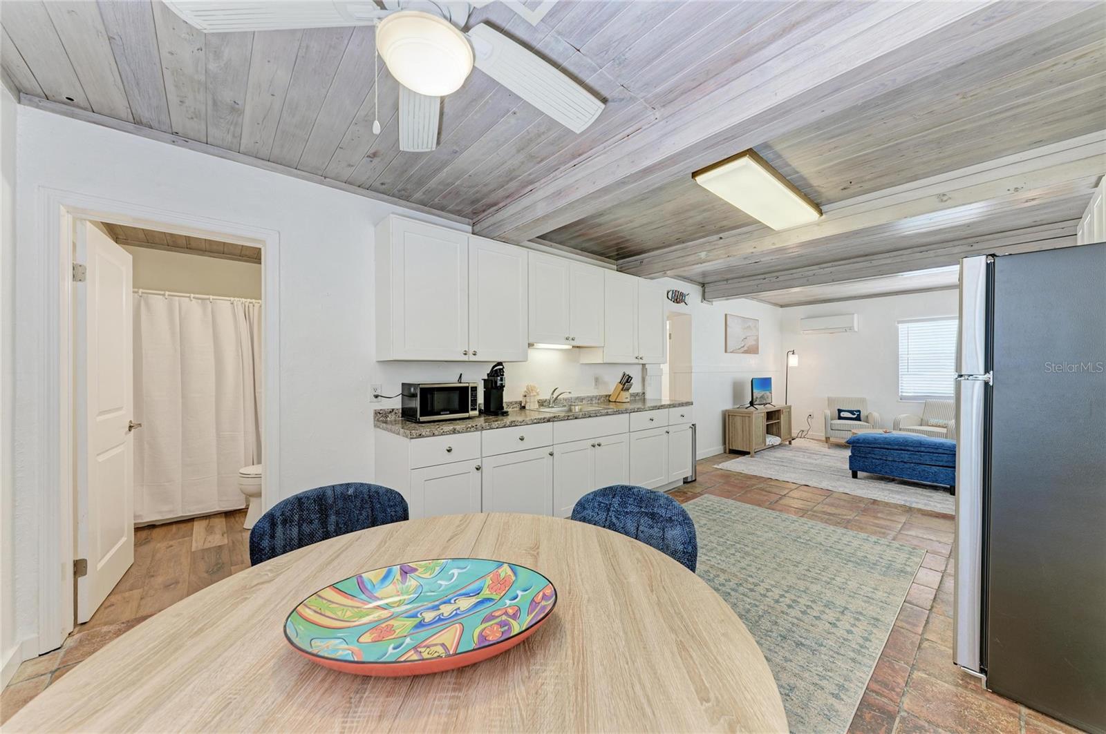 PELICAN PERCH - Residential