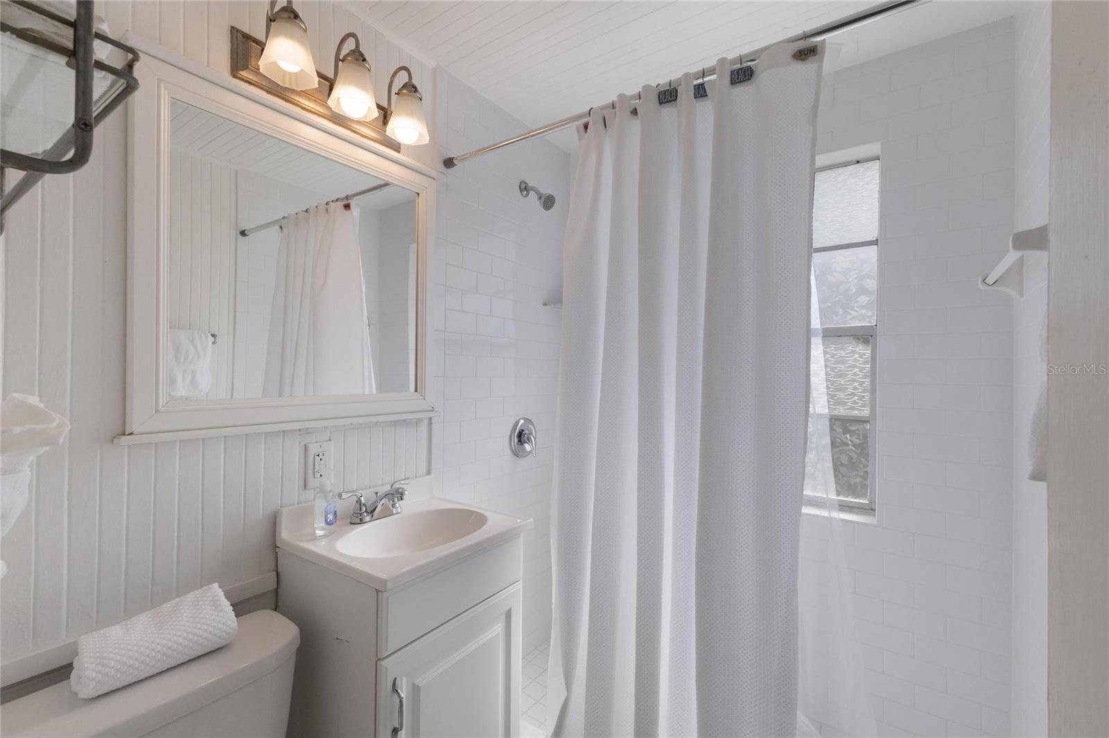 PELICAN PERCH - Residential