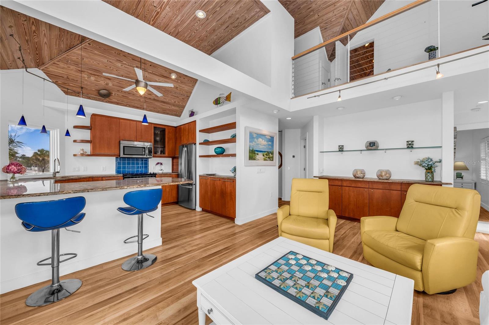 PELICAN PERCH - Residential