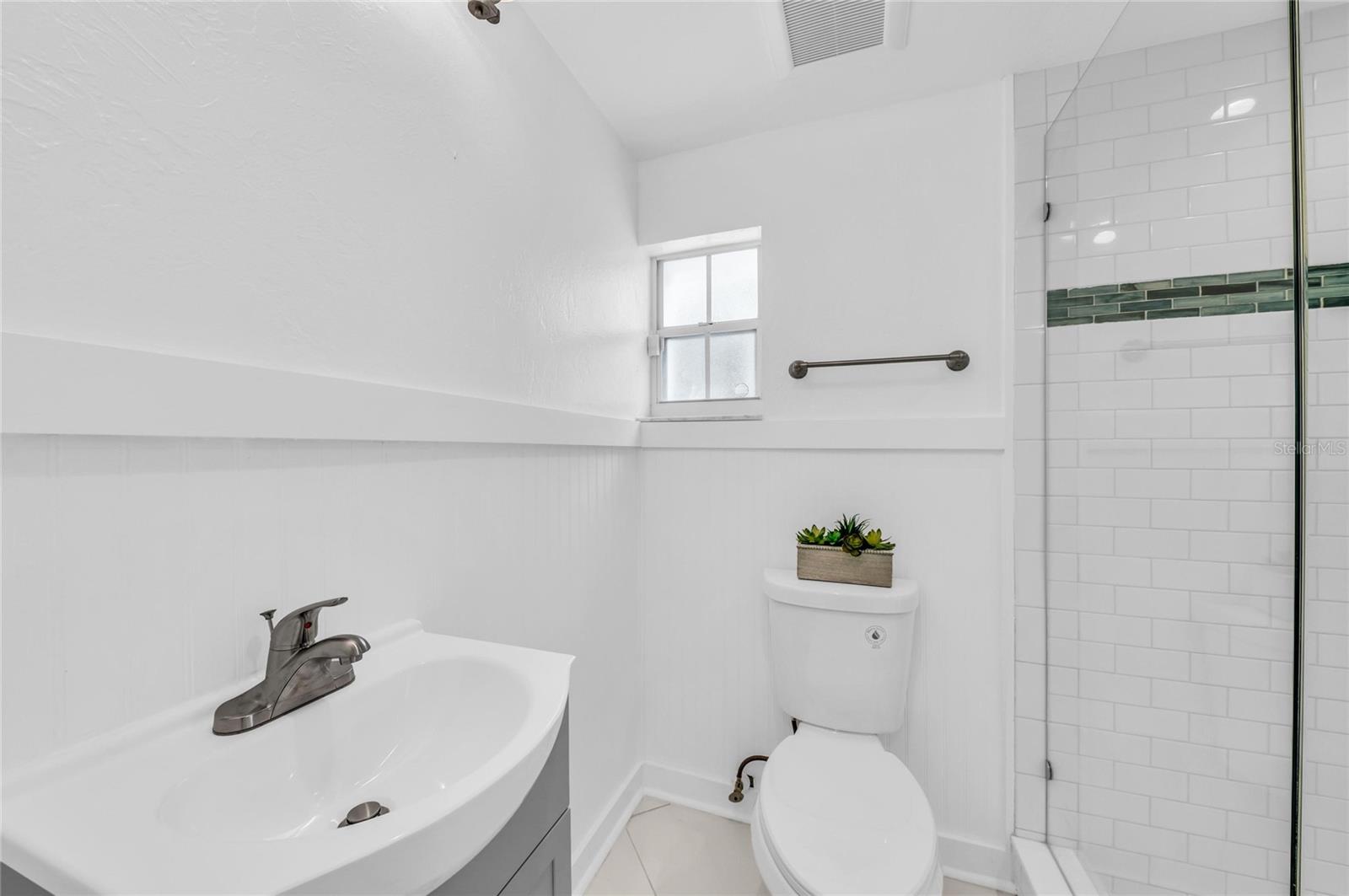 PELICAN PERCH - Residential