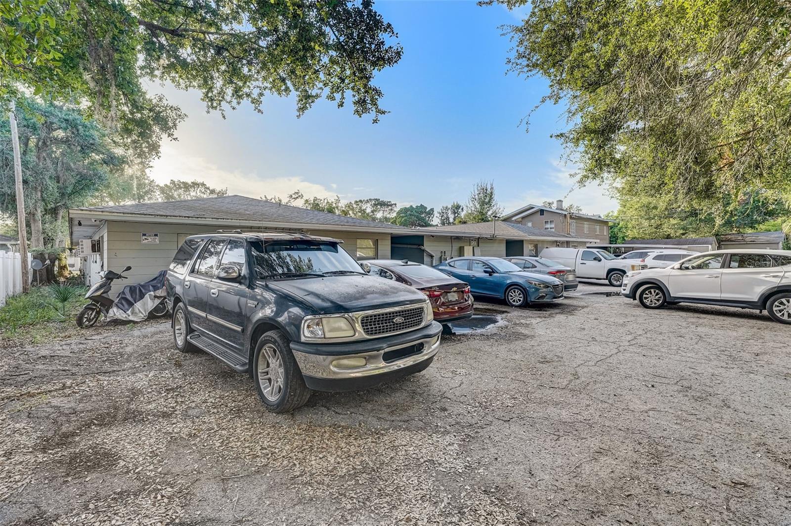 CARTER & BOYLES SUB - Residential Income