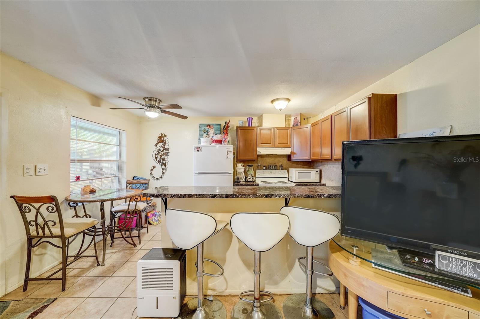 CARTER & BOYLES SUB - Residential Income