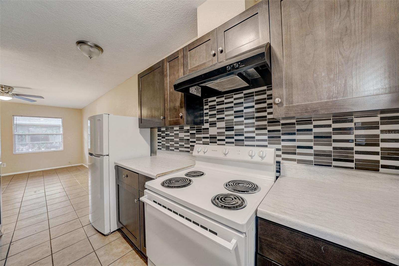 CARTER & BOYLES SUB - Residential Income