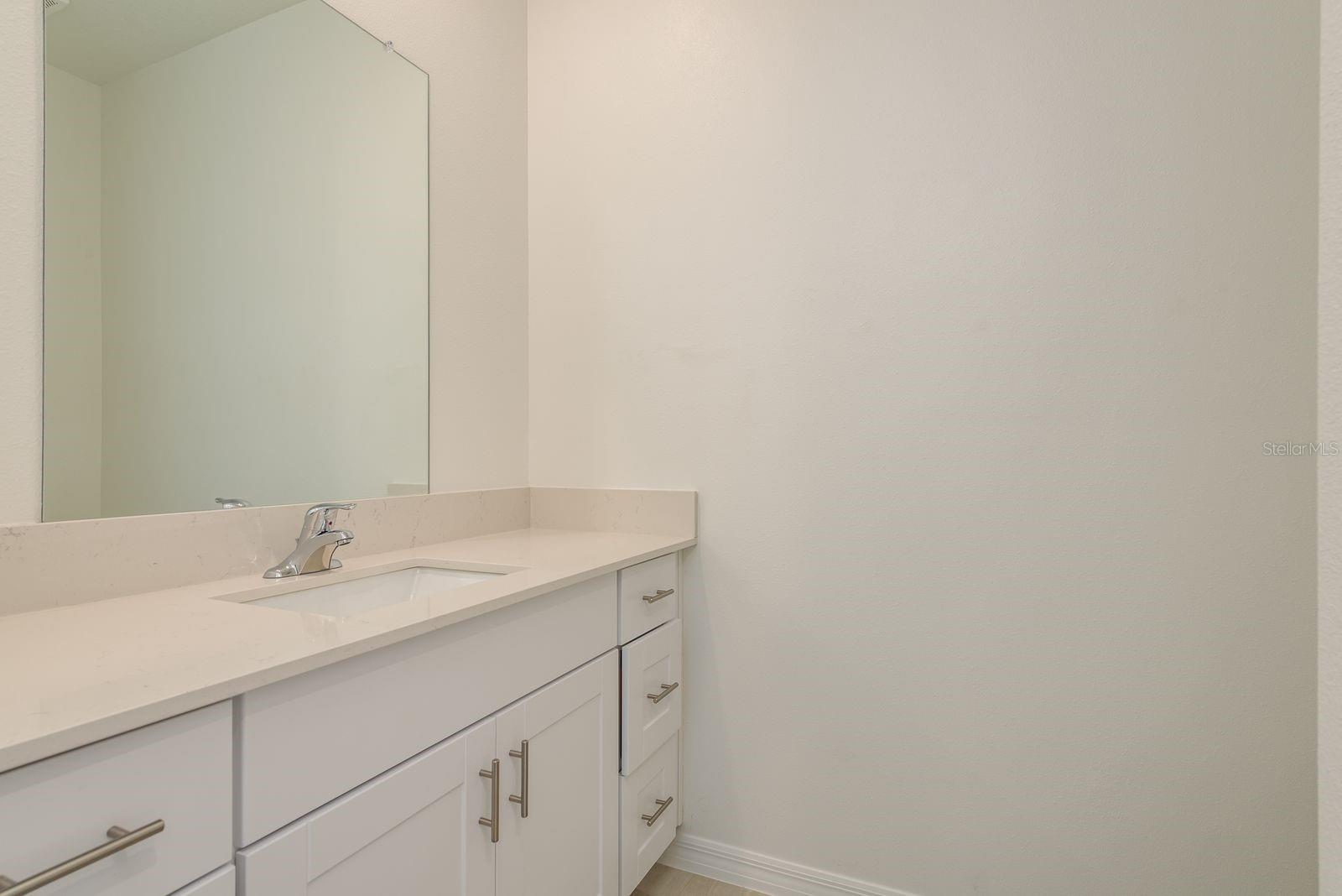 ANGELINE PH 4D - Residential Lease