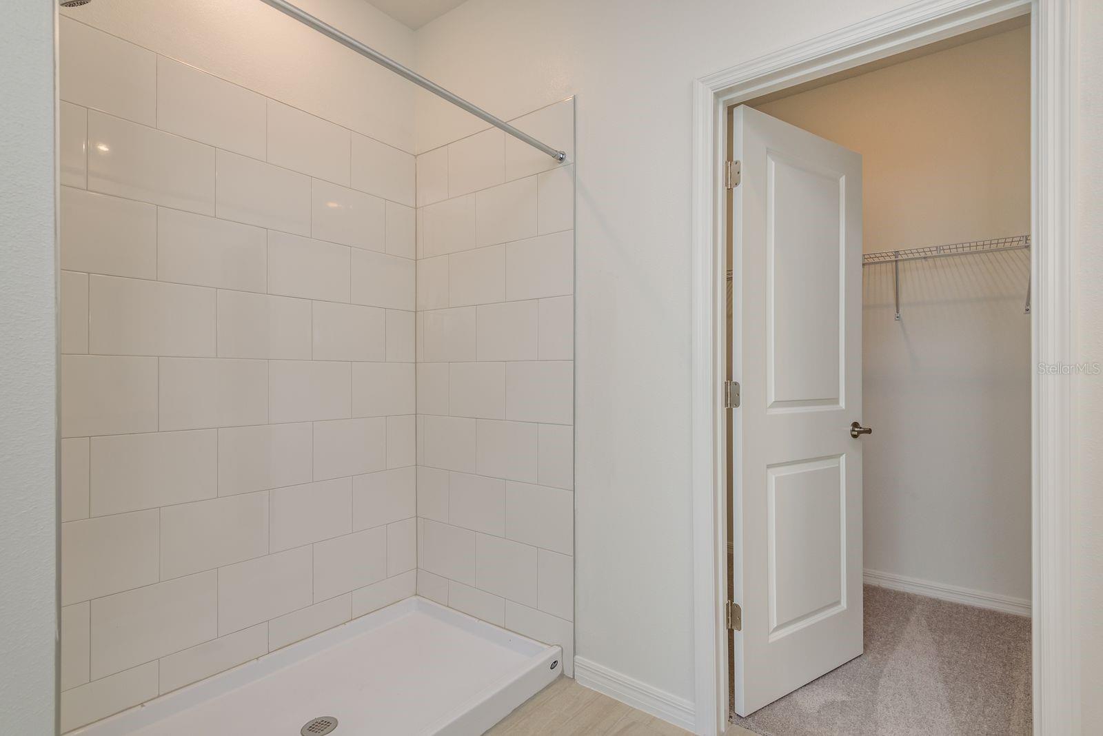 ANGELINE PH 4D - Residential Lease