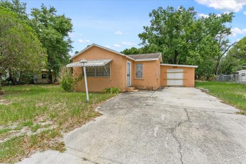 Photo of 3816 N 52nd Street, Tampa, FL 33619 (MLS # TB8515471)