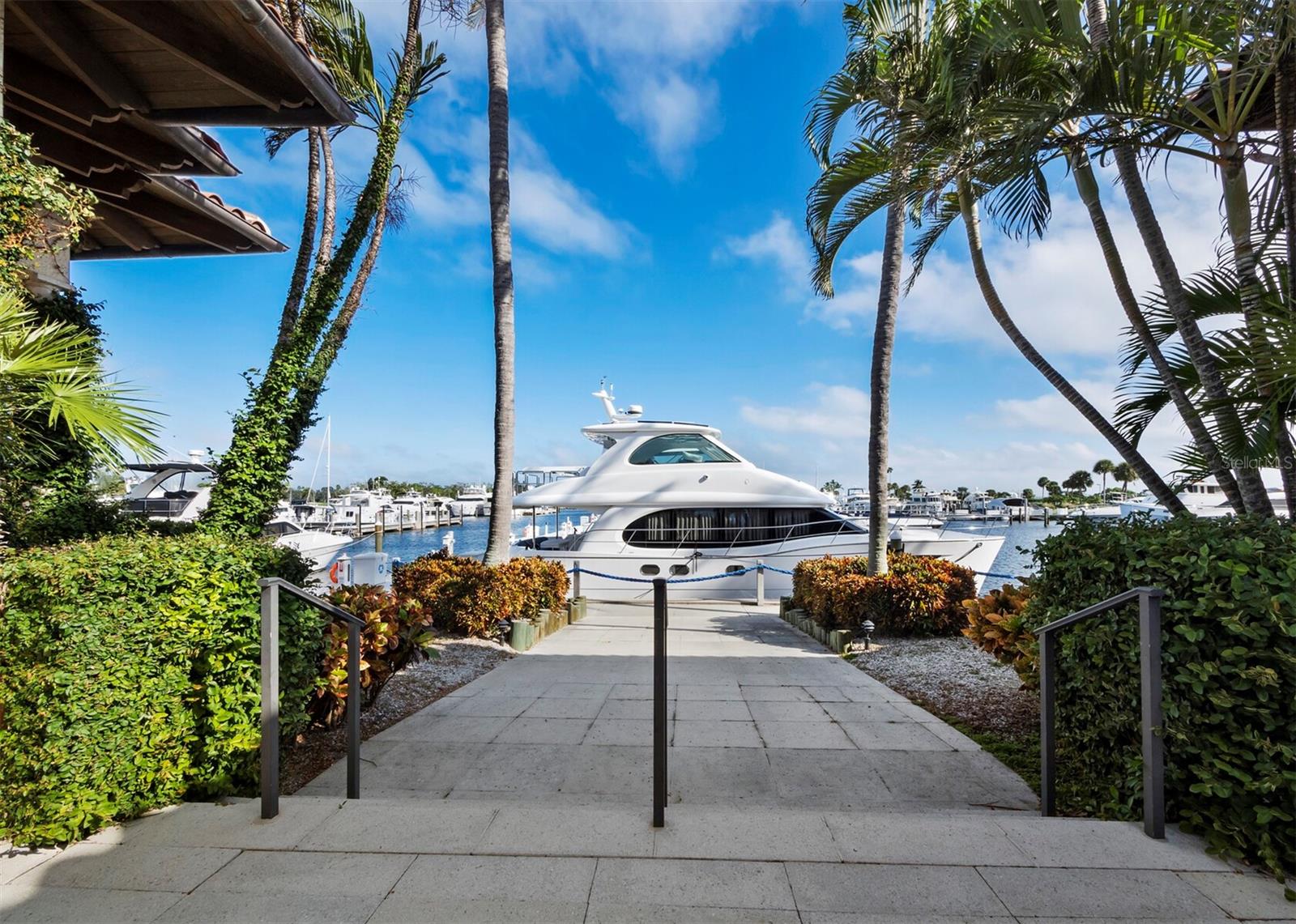 LONGBOAT KEY MOORINGS MARINA 2 - Residential