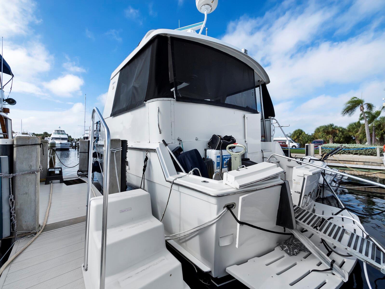 LONGBOAT KEY MOORINGS MARINA 2 - Residential