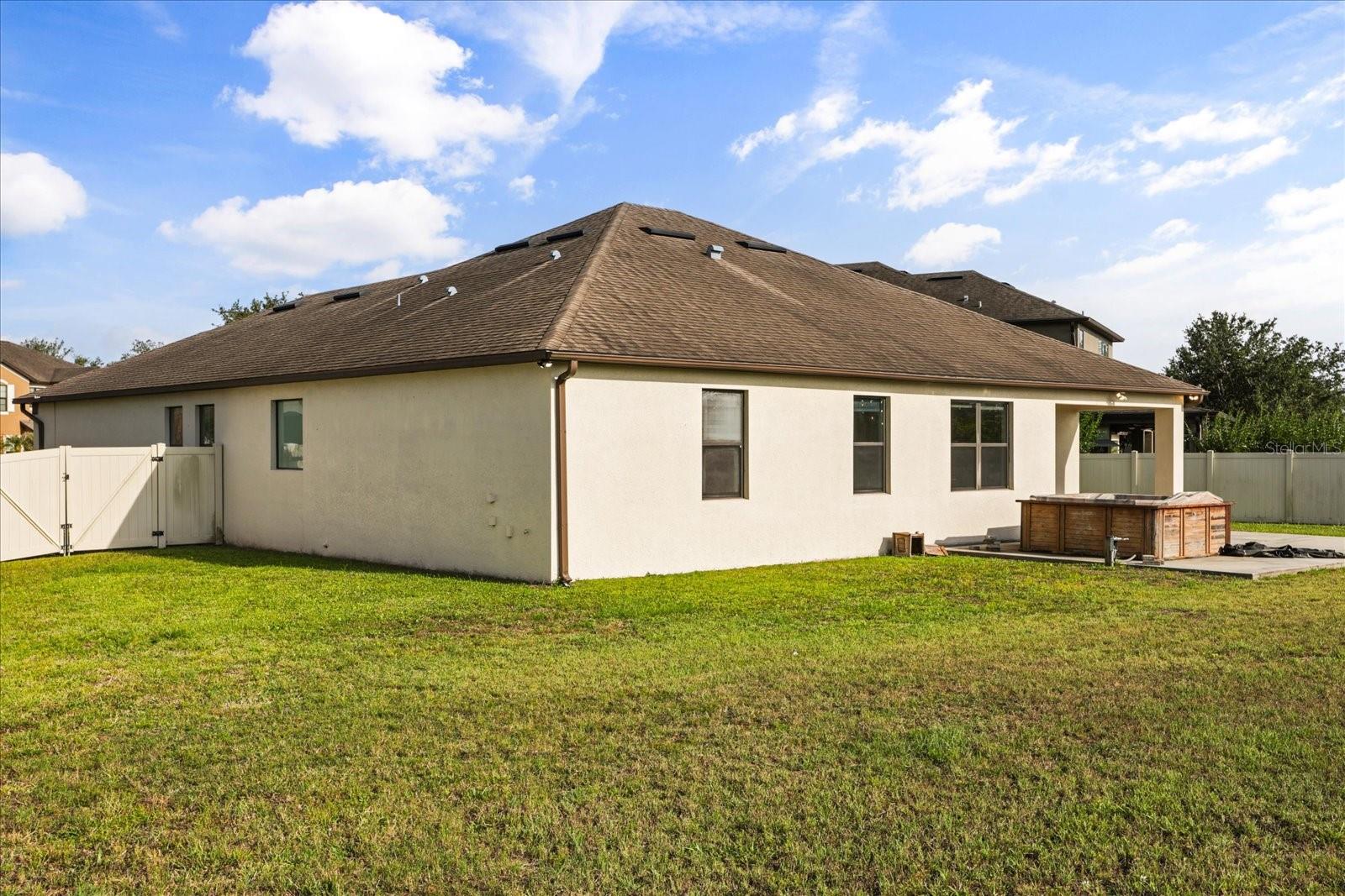 NARCOOSSEE VILLAGE PH 1 - Residential