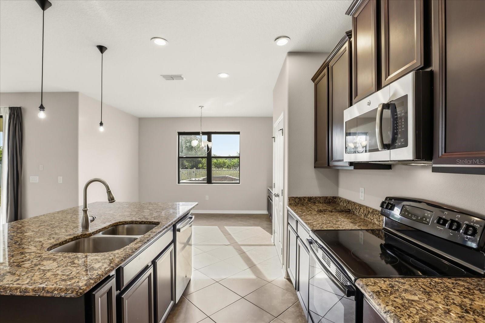 NARCOOSSEE VILLAGE PH 1 - Residential