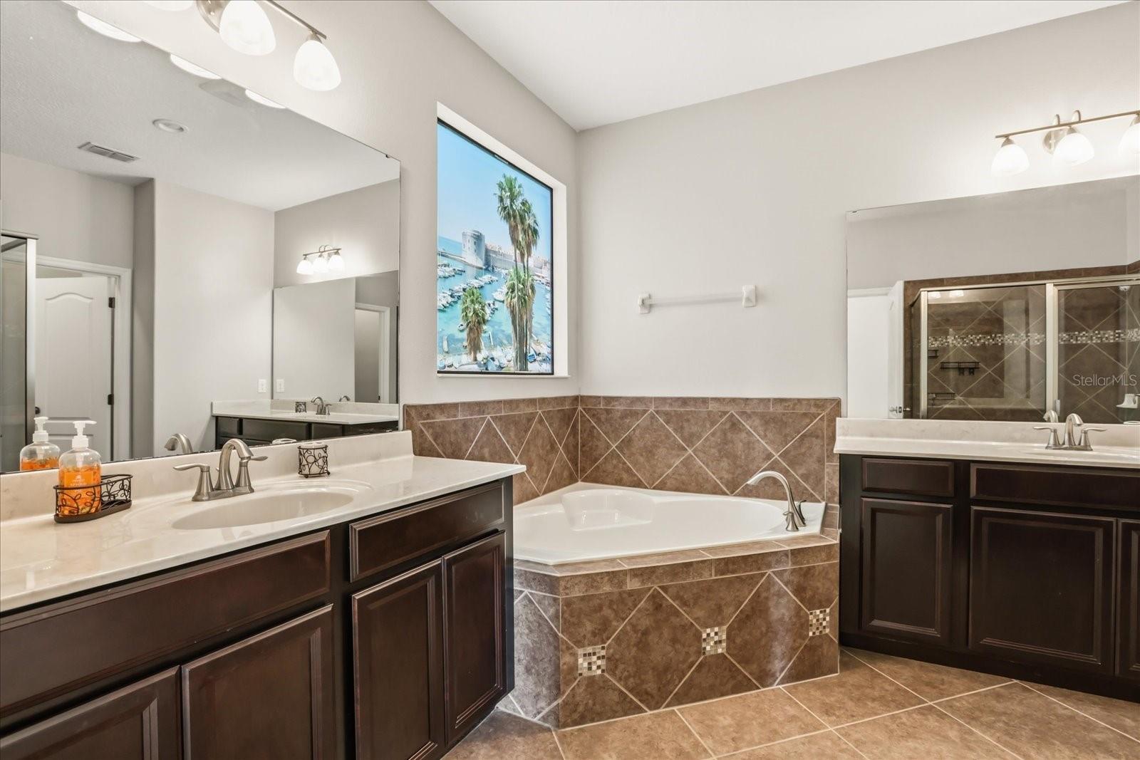 NARCOOSSEE VILLAGE PH 1 - Residential