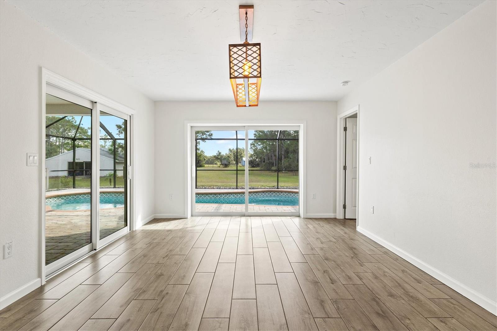 SADDLE CREEK - Residential