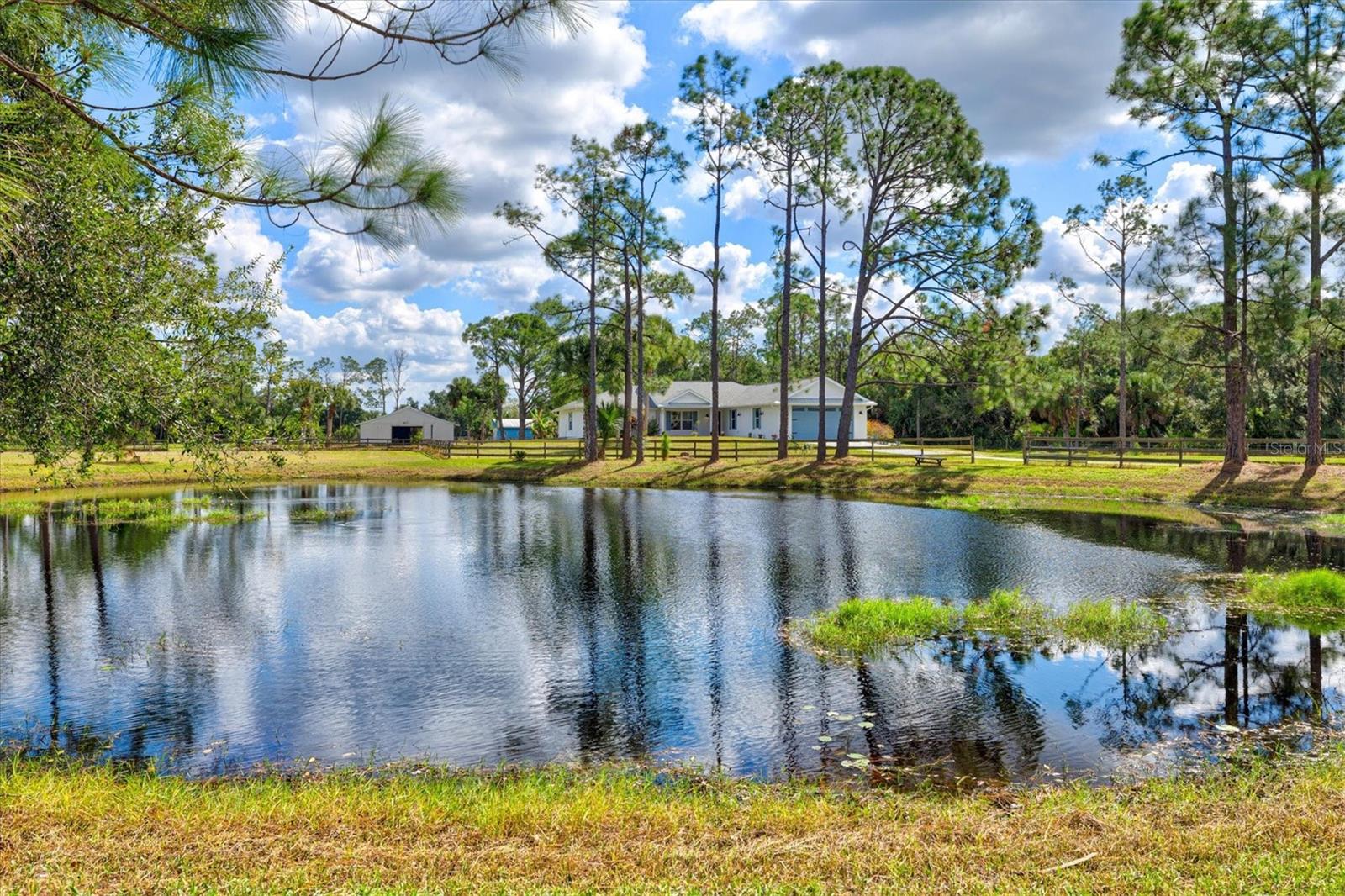 SADDLE CREEK - Residential